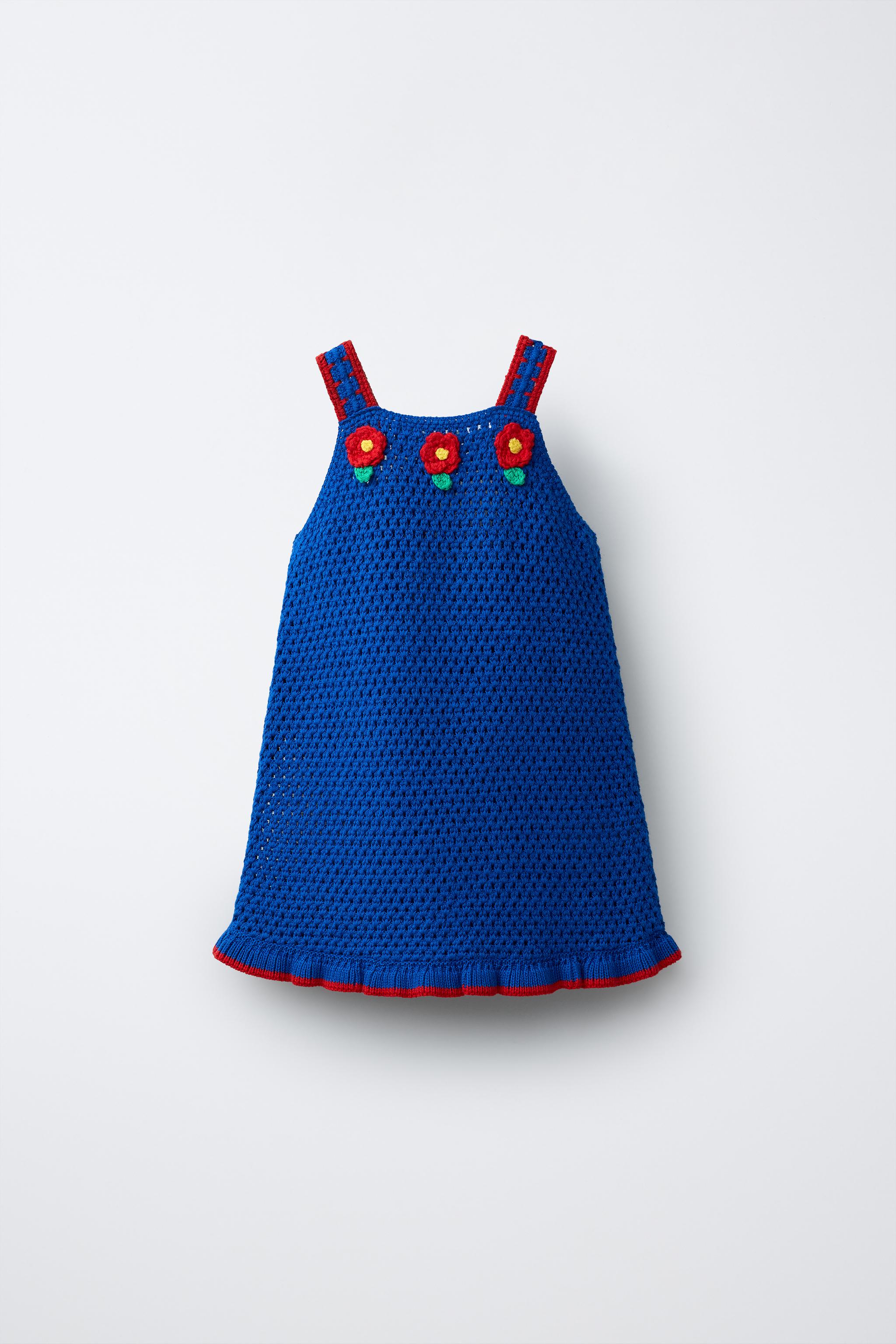 CROCHETED FLOWER KNIT DRESS
